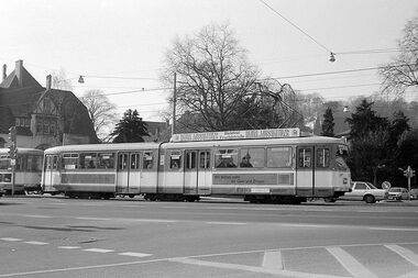 826 22.02.1982 Bielefeld, Artur-Ladebeck-Straße Waldhof.jpg
