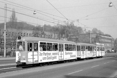 787 22.02.1982 Bielefeld, Artur-Ladebeck-Straße Scharnhorstrstraße.jpg