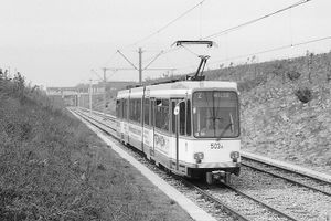 M8S 503 am 07.05.1978 als Linie 2 Richtung Milse in Nähe der Haltestelle Schelpmilser Weg.