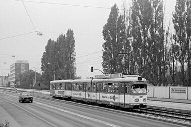837 03.08.1981 Bielefeld, Artur-Ladebeck-Straße Eggeweg.jpg